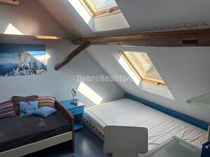 Pôvabný domček s očarujúcou záhradou na PREDAJ — foto 16