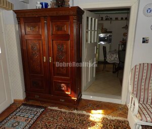 Pôvabný domček s očarujúcou záhradou na PREDAJ — foto 4