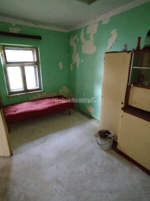 PREDAJ VEĽKÉHO STAVEBNÉHO POZEMKU S RODINNÝM DOMOM ZA CENU POZEMKU – N — foto 12