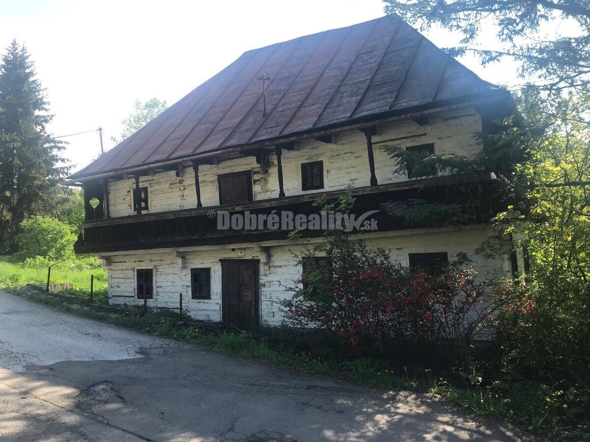 PREDAJ POSLEDNÁ pôvodná banícka  drevenica 216m2, Kremnické Bane, Krem