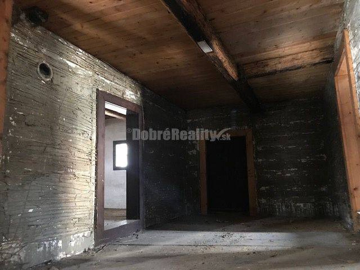 PREDAJ POSLEDNÁ pôvodná banícka  drevenica 216m2, Kremnické Bane, Krem — foto 13