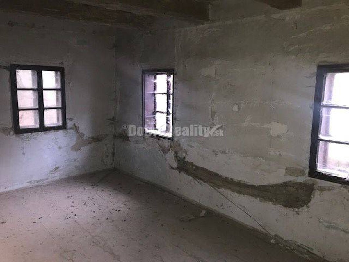 PREDAJ POSLEDNÁ pôvodná banícka  drevenica 216m2, Kremnické Bane, Krem — foto 9