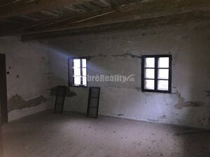 PREDAJ POSLEDNÁ pôvodná banícka  drevenica 216m2, Kremnické Bane, Krem — foto 8