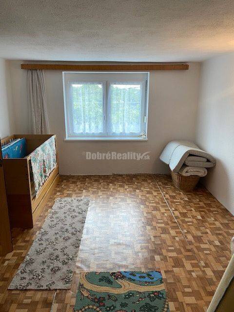 PREDAJ : Rodinný dom Zlaté Moravce — foto 17