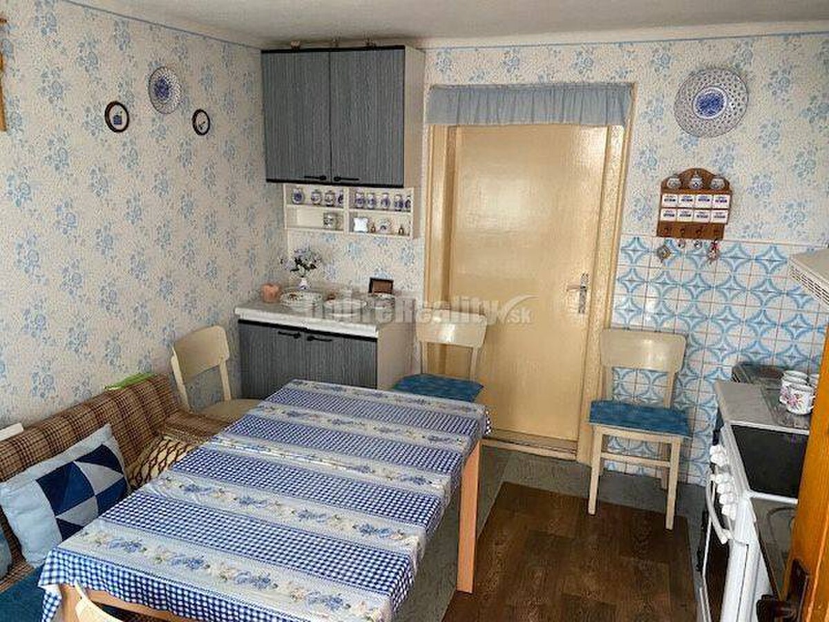 PREDAJ : Rodinný dom Zlaté Moravce — foto 18