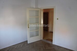 PREDAJ : Rodinný dom Zlaté Moravce — foto 9