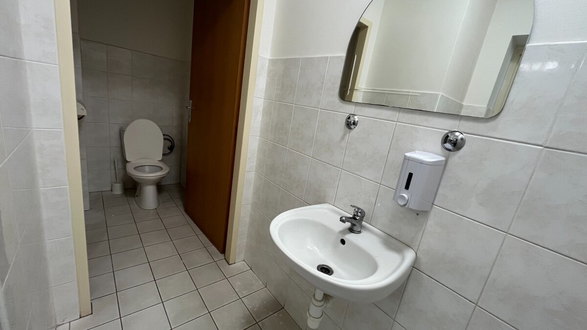 KLINIKA- medicínske priestory v centre Prievidze (200-400 m2) — foto 5