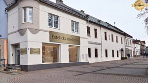 KLINIKA- medicínske priestory v centre Prievidze (200-400 m2) — foto 1