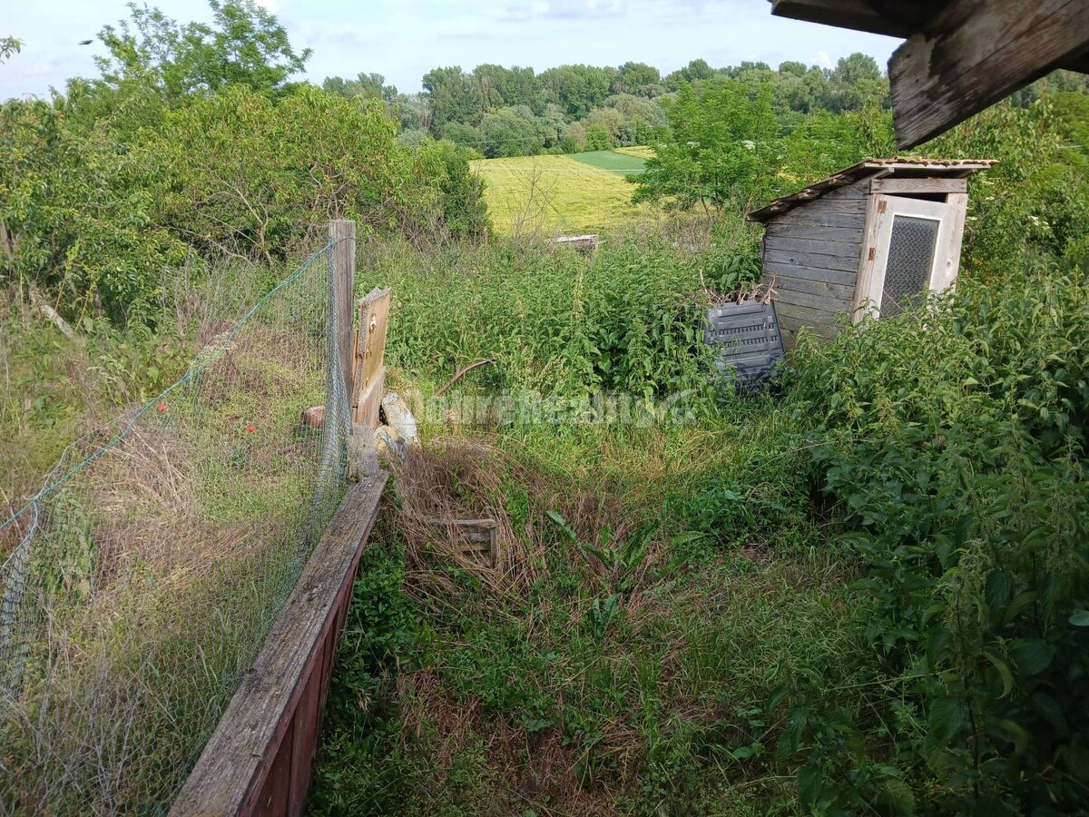 Dobré Reality ponúkajú domček v obci Čata — foto 4