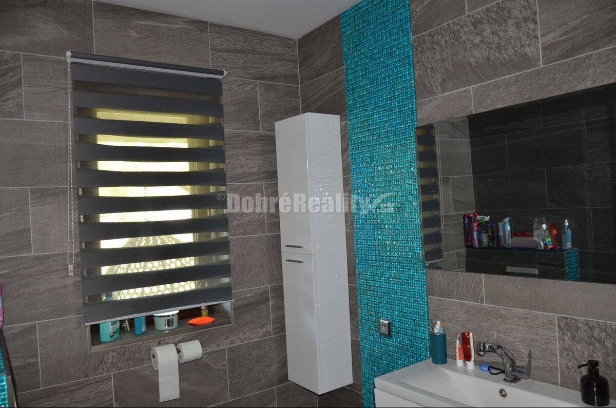 Dobré Reality ponúkajú luxusný dom s veľkým pozemkom — foto 12