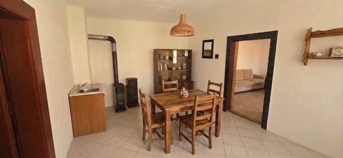 Dobré reality ponúkajú na predaj rodinný dom vo Veľkej Lehôtke — foto 7