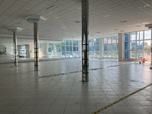 RK Dobré reality prenajíma polyfunkčný objekt v Hurbanove — foto 3
