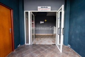 VEĽKORYSÝ MULTIFUNKČNÝ PRIESTOR S GALÉRIOU, 815 m², CENTRUM BREZNA — foto 3