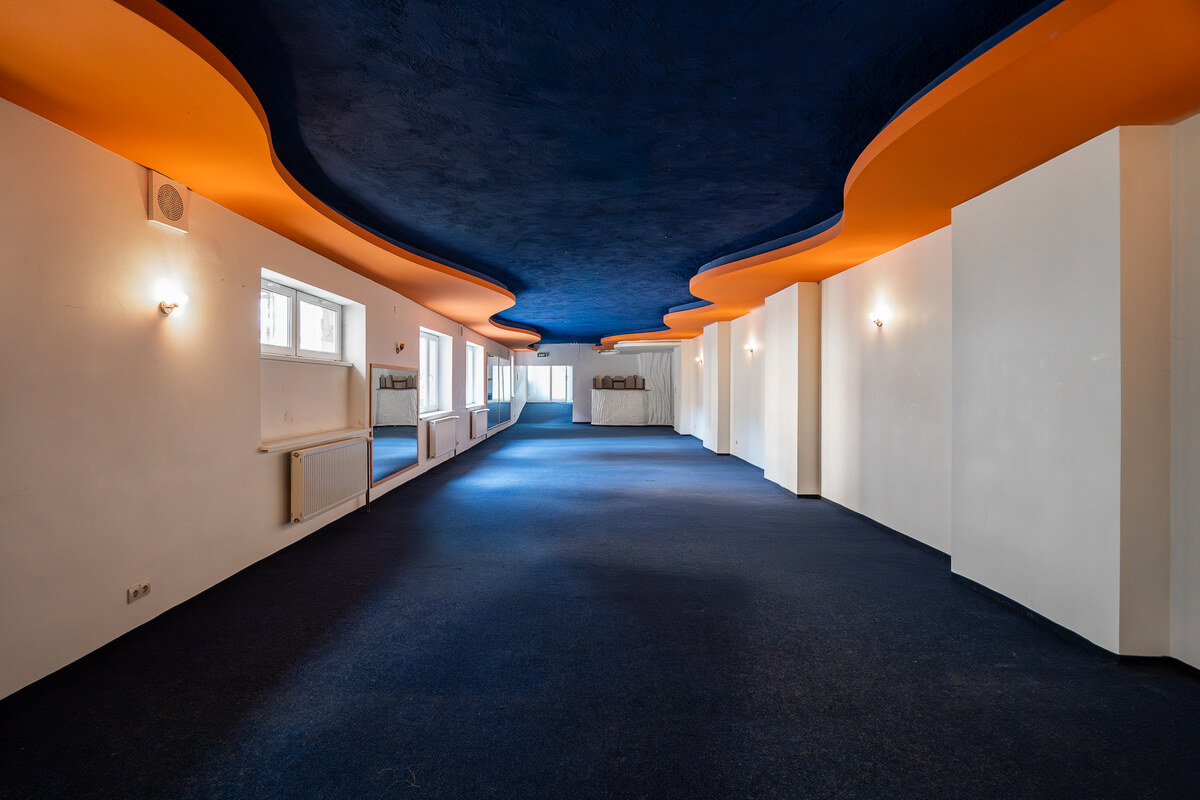 PREDAJ: Sokolovňa – komerčná budova v centre Brezna | 1 395 m² — foto 9