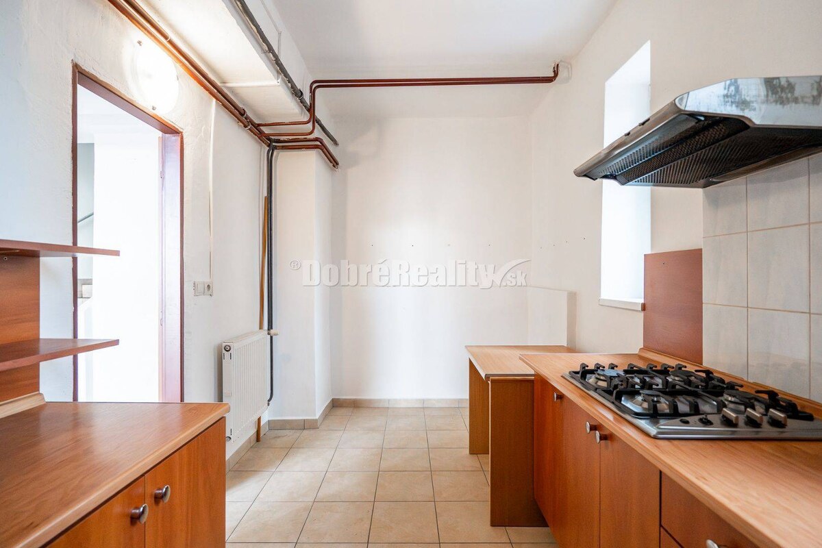 VIACÚČELOVÝ KOMERČNÝ PRIESTOR SO SAMOSTATNÝM VSTUPOM, 262 m, Brezno — foto 16