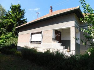 Ponúkame Vám na predaj útulný 4-izb. rodinný dom v obci Gbelce. — foto 11