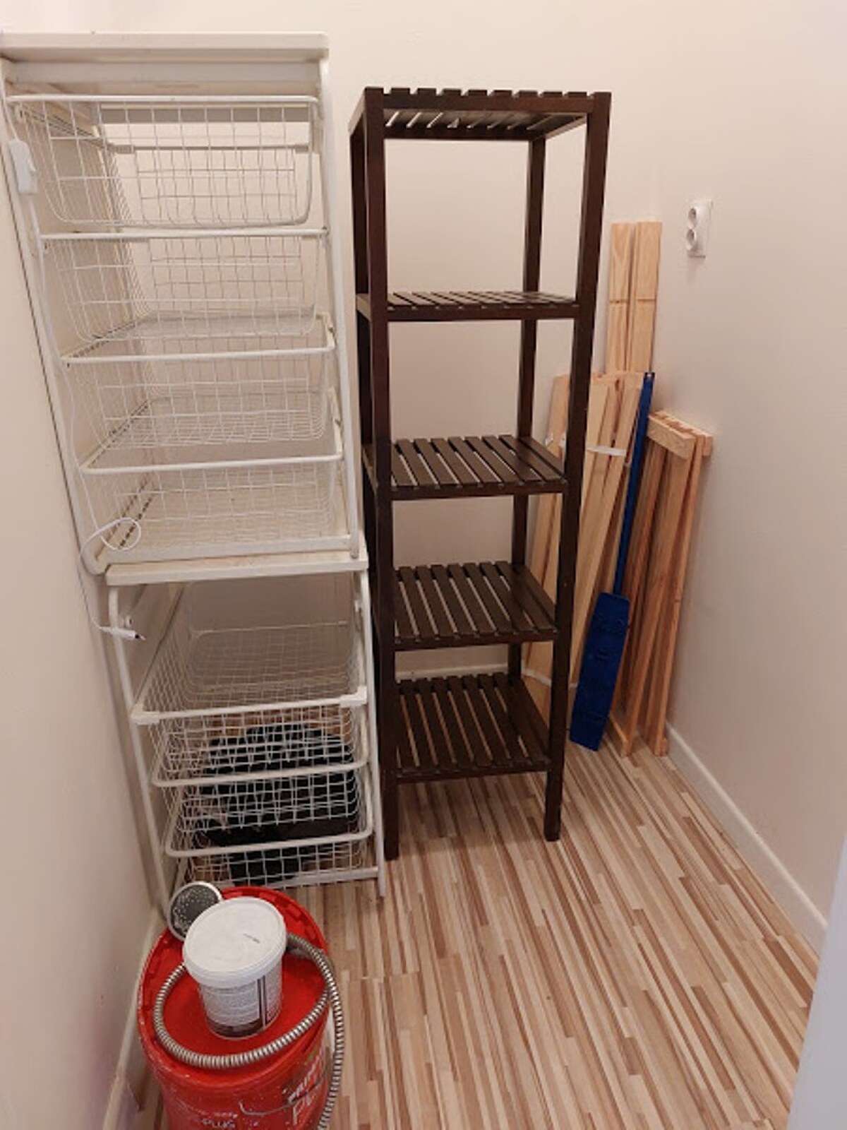 PRENÁJOM: VEĽKOMETRÁŽNY 2 IZBOVÝ BYT S 2 LOGGIAMI, CENTRUM — foto 17