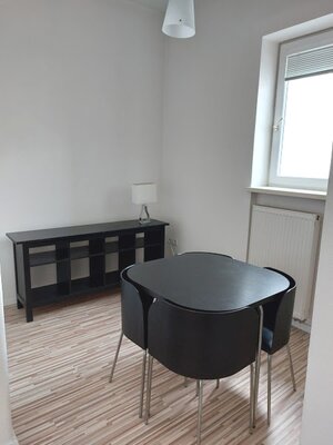 PRENÁJOM: VEĽKOMETRÁŽNY 2 IZBOVÝ BYT S 2 LOGGIAMI, CENTRUM — foto 10