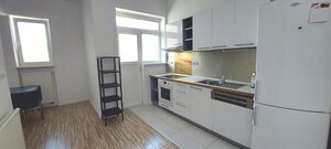 PRENÁJOM: VEĽKOMETRÁŽNY 2 IZBOVÝ BYT S 2 LOGGIAMI, CENTRUM — foto 9