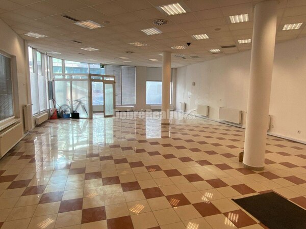 Na prenájom exkluzívne komerčné priestory v centre Rimavskej Soboty