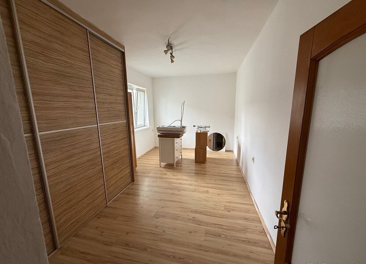RK Dobré reality prenajíma rodinný dom v Šuranoch — foto 3