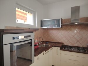 RK Dobré reality prenajíma rodinný dom v Šuranoch — foto 14
