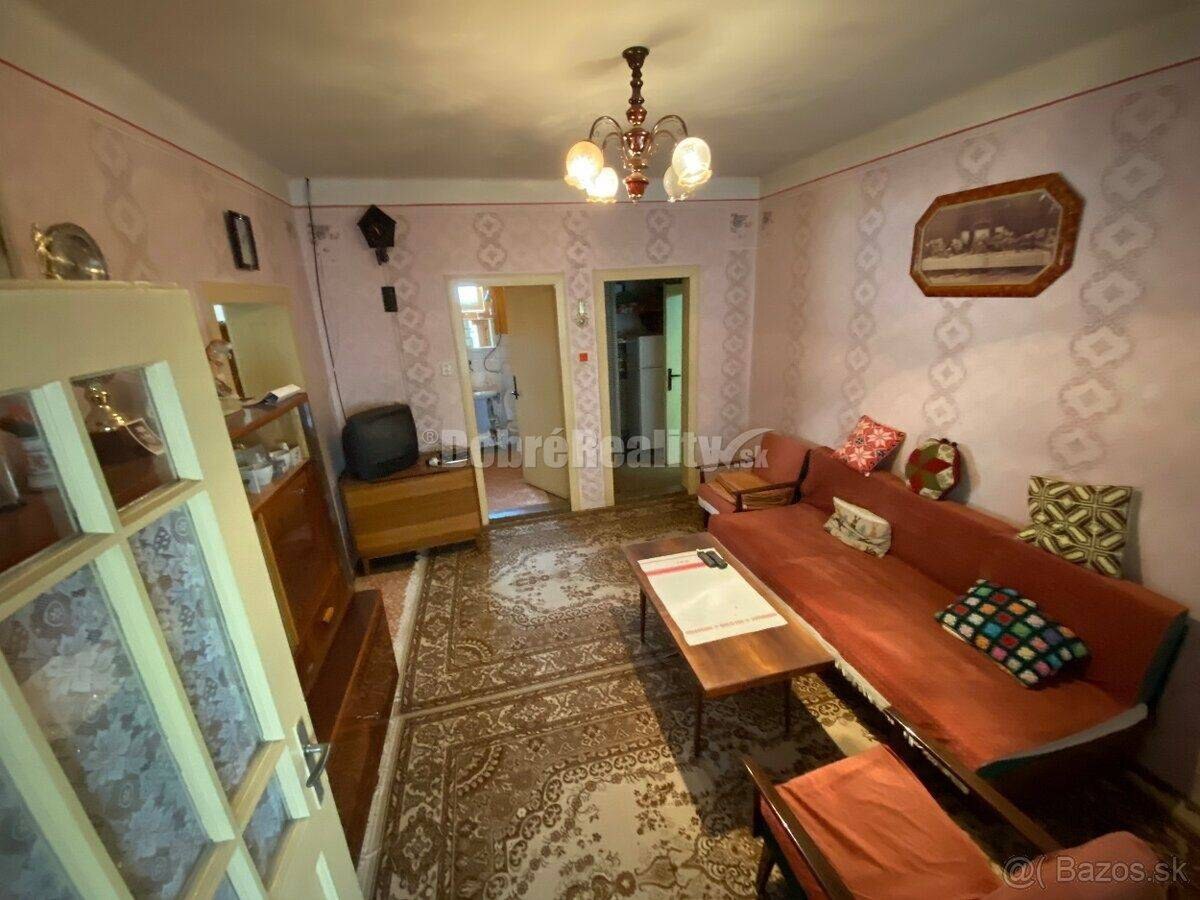 RK DOBRÉ REALITY predáva 5-izbový rodinný dom vo Veľkých Ludinciach — foto 10