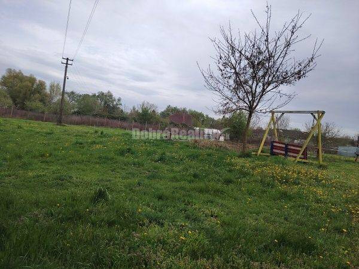 RK DOBRÉ REALITY predáva 3-izbový rodinný dom v Kolárove — foto 14