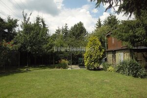 DOBRÉ REALITY - Sympatická rekreačná chatka so záhradou na predaj — foto 1