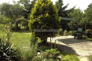 DOBRÉ REALITY - Sympatická rekreačná chatka so záhradou na predaj — foto 4