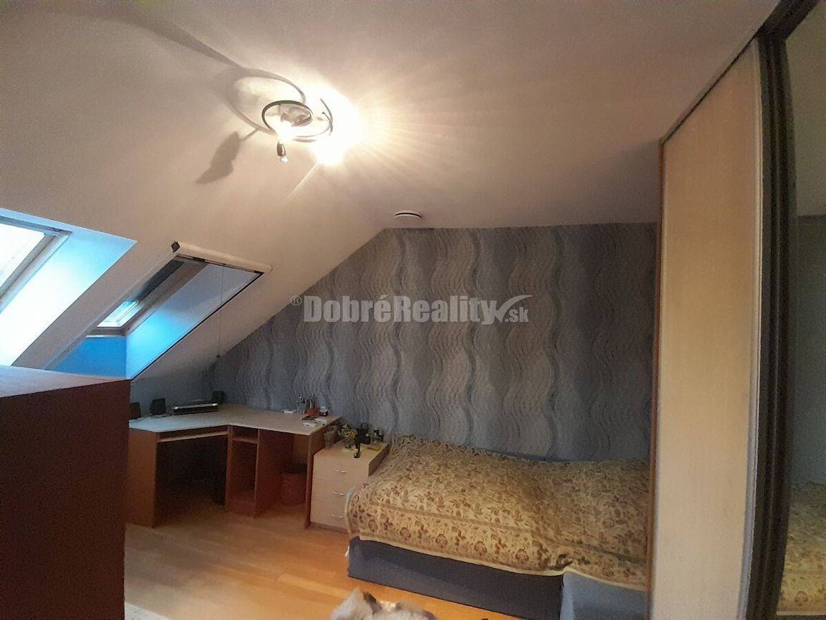 Nadštandartný 6 izbový rodinný dom v Nových Zámkoch — foto 13