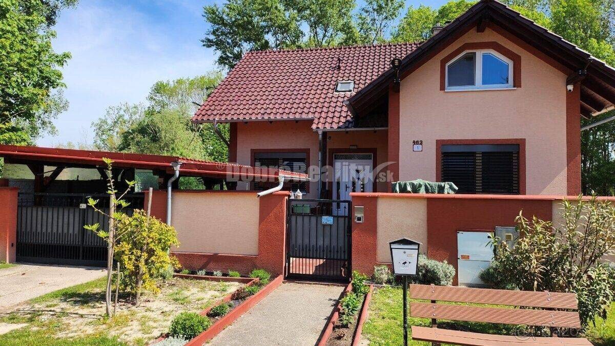 RK DOBRÉ REALITY predáva 5-izbový rodinný dom v Hamuliakove — foto 3