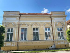 Na predaj veľká, lukratívna komerčná budova v centre Rimavskej Soboty — foto 9