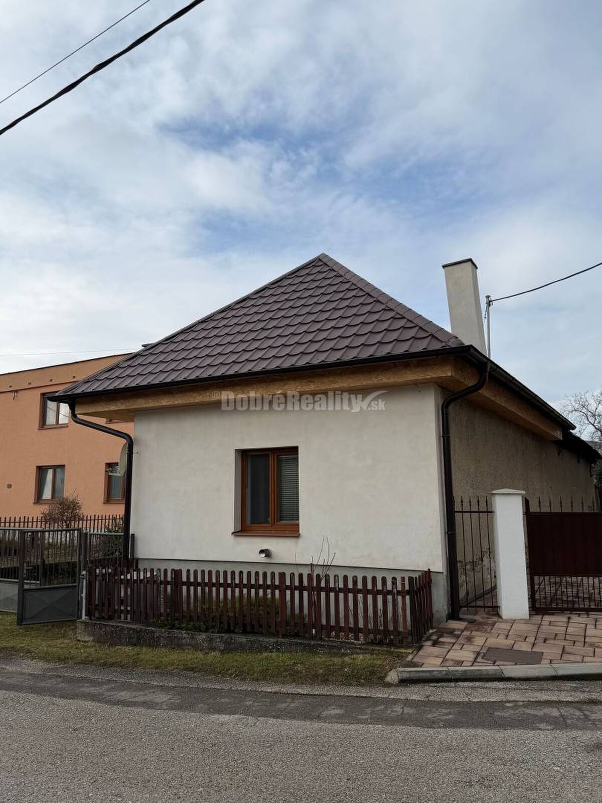 REZERVOVANÉ....Ponúkame Vám na predaj chalupu/RD v krásnej podhorskej — foto 6