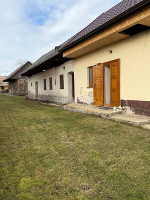 REZERVOVANÉ....Ponúkame Vám na predaj chalupu/RD v krásnej podhorskej — foto 2