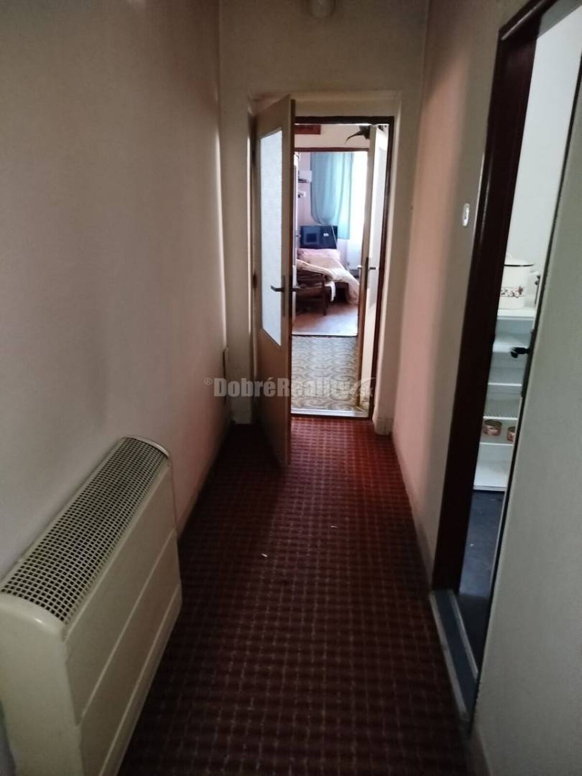 Rodinný  dom s veľkým pozemkom v tichom a krásnom prostredí pod Považs — foto 10