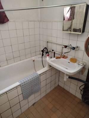 Rodinný  dom s veľkým pozemkom v tichom a krásnom prostredí pod Považs — foto 12