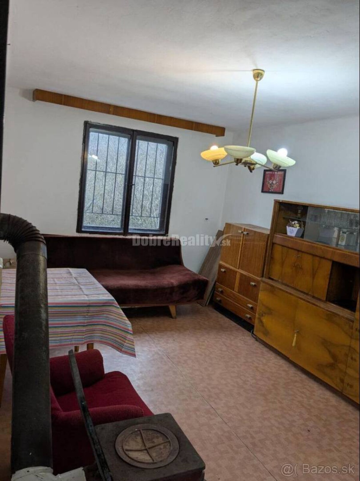 Dobré Reality ponúkajú na predaj viničný domček v tichej lokalite Star — foto 4