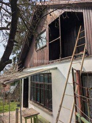 Dobré Reality ponúkajú na predaj viničný domček v tichej lokalite Star — foto 8
