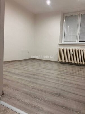 Prenájom 3-izbového bytu v Rimavskej Sobote – Rožňavská ulica — foto 2