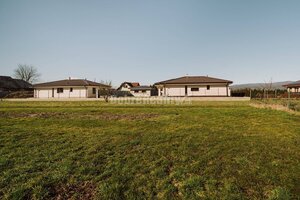 PREDAJ: Veľká Lúka - Záhumnie - pozemok pre rodinný dom, 772 m2 — foto 4