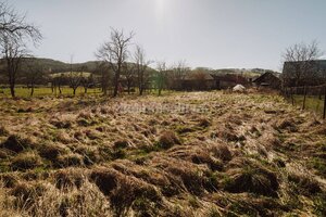 PREDAJ: Pozemok pre výstavbu rodinného domu, 885 m2, Veľká Lúka, okres — foto 4