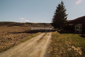 PREDAJ: Pozemok pre výstavbu menšieho rodinného domu, 764 m2, Veľká Lú — foto 7