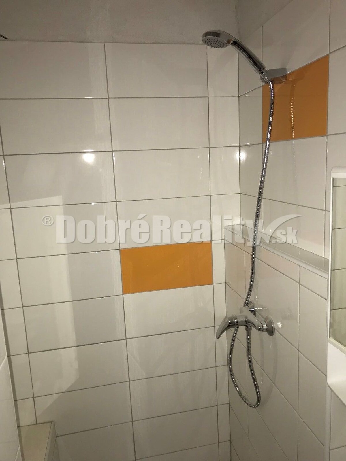 Ponúkame na prenájom 1 izbový byt v Prievidzi — foto 5
