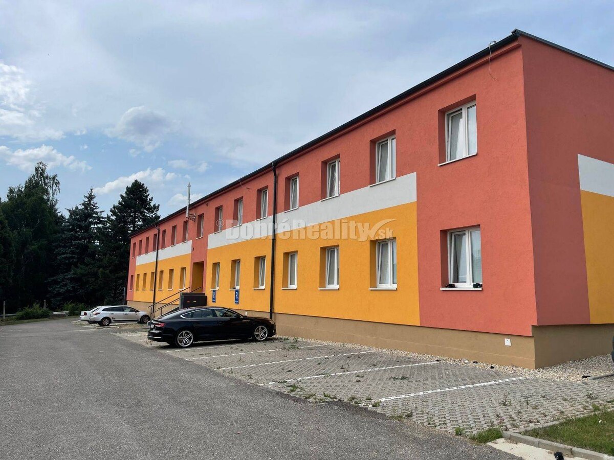 Na prenájom apartmány a izby v ubytovni Dubnica nad Váhom — foto 2
