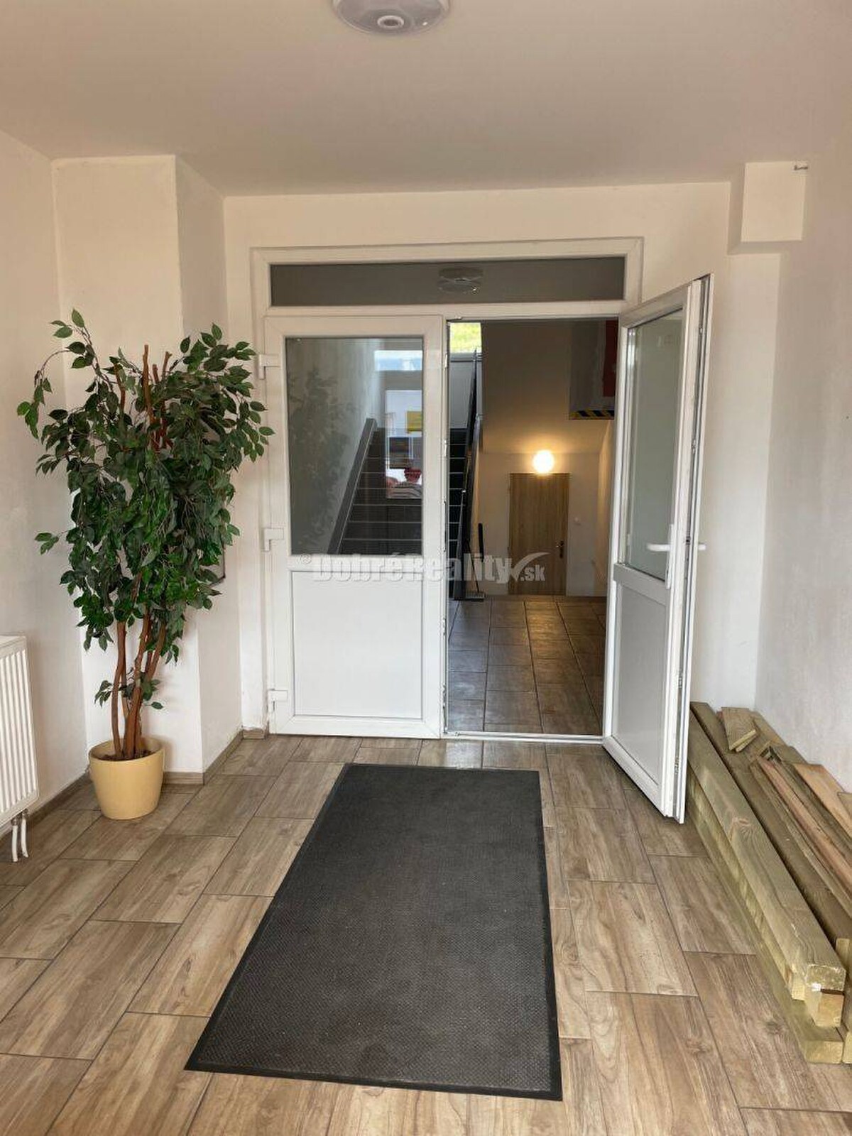 Na prenájom apartmány a izby v ubytovni Dubnica nad Váhom — foto 3