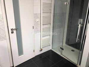Prenajom veľkometrážneho luxusného bytu v Bojniciach — foto 12