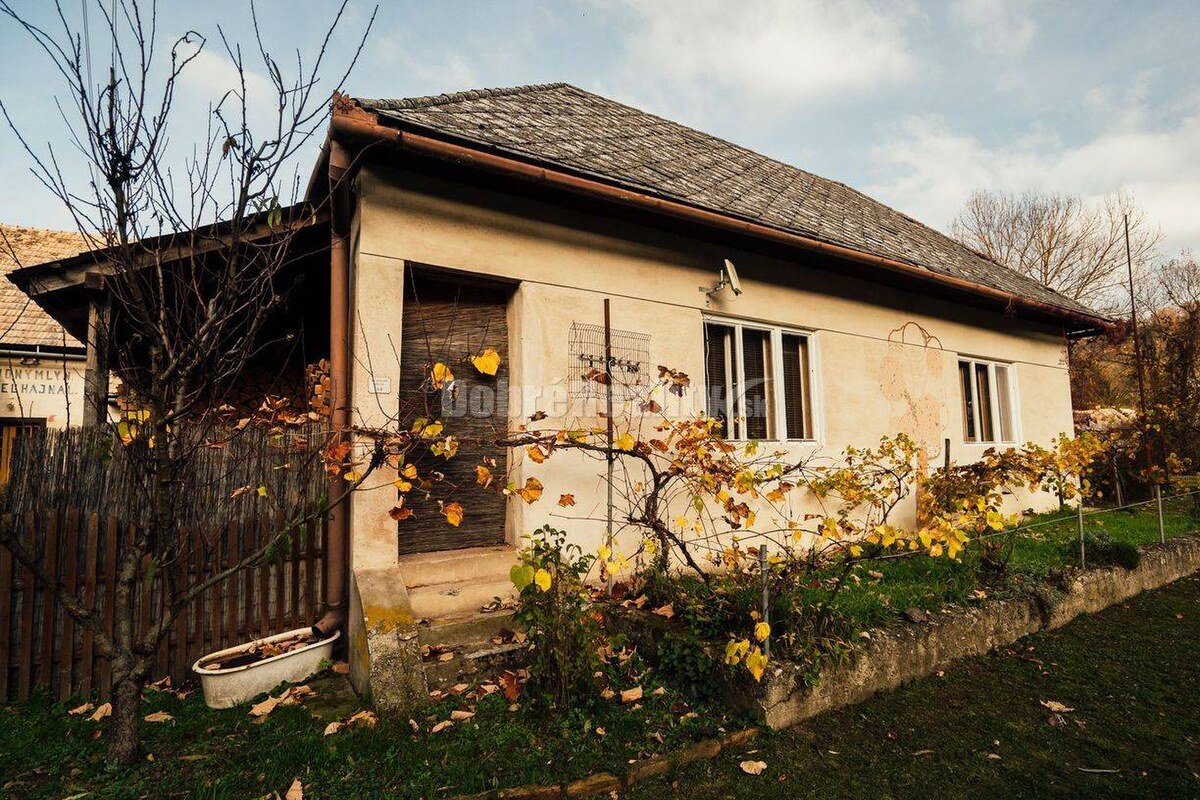 Rodinný dom so záhradou a historickým mlynom, 90 m2, Medovarce — foto 3