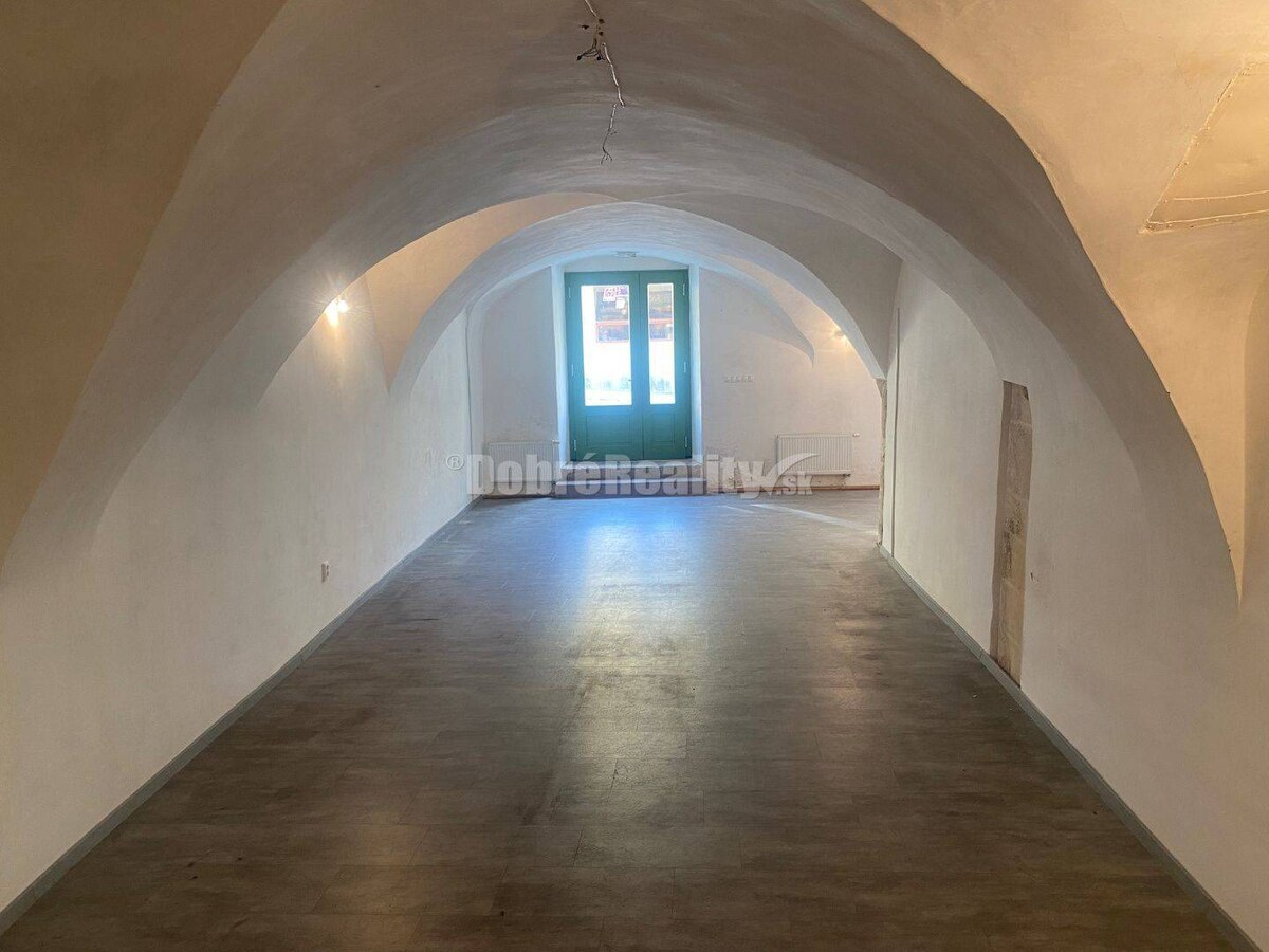 PRENÁJOM: Obchodné priestory Banská Štiavnica — foto 5