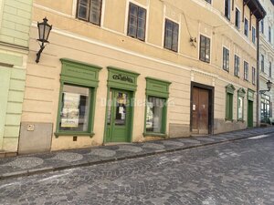 Na prenájom obchodný priestor v historickom centre mesta Banská Štiavn — foto 9